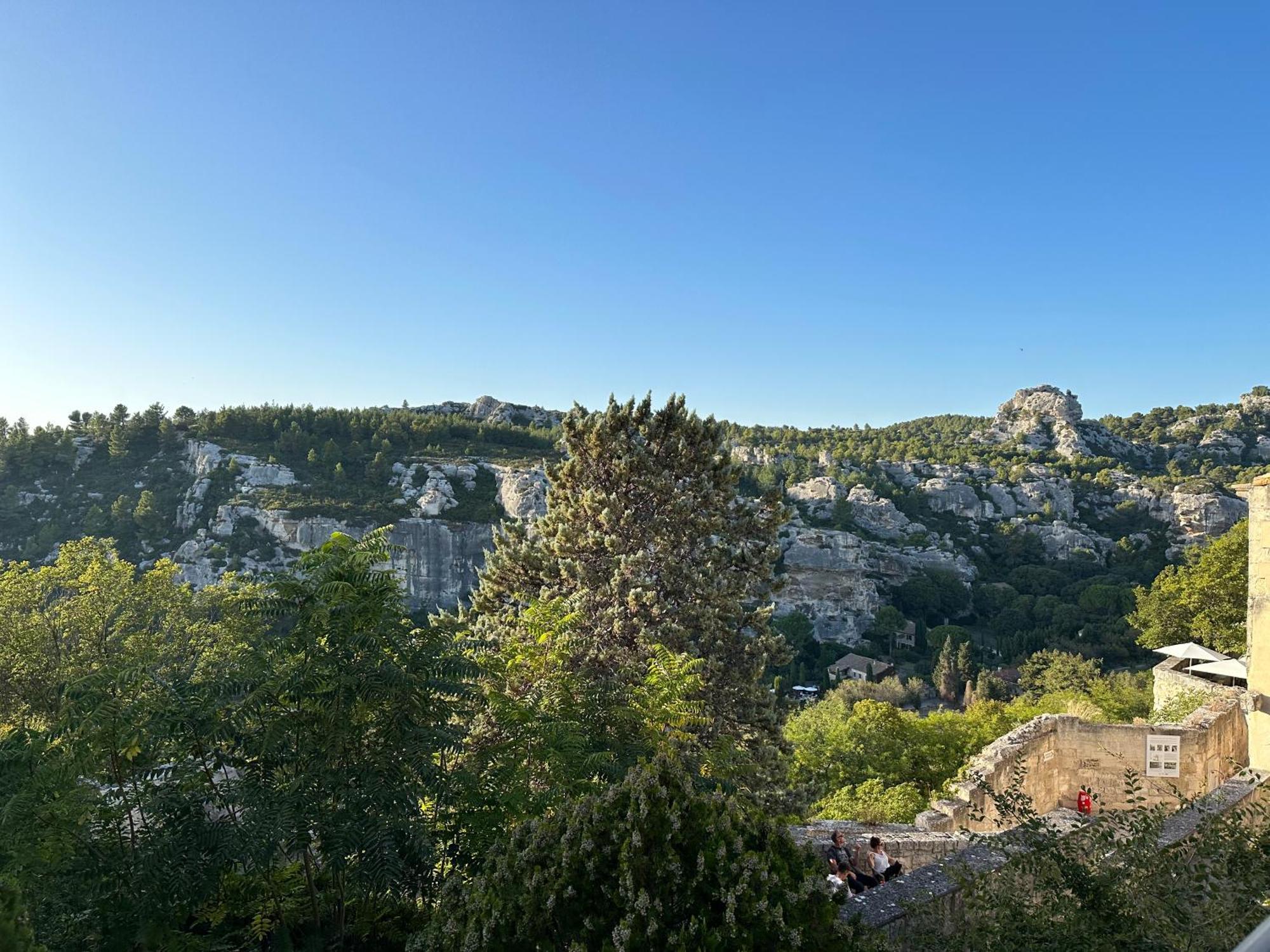 Maison tendance avec jardin, centre village, Alpilles, familles Eyragues Extérieur photo